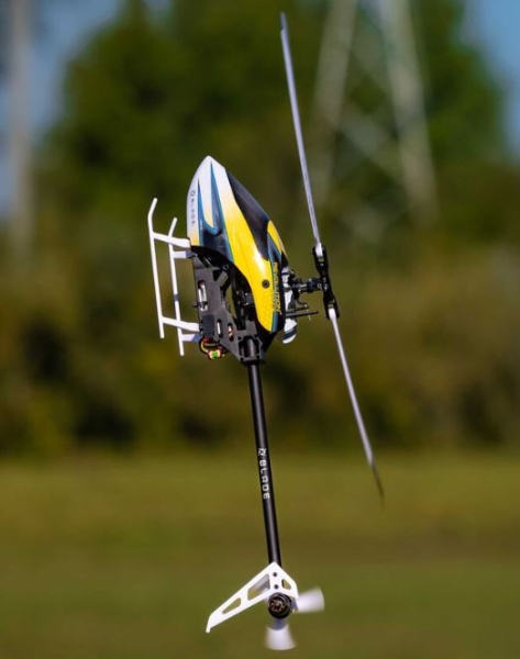 BLH01450 Blade REVOLUTION-235 CP-Heli BNF